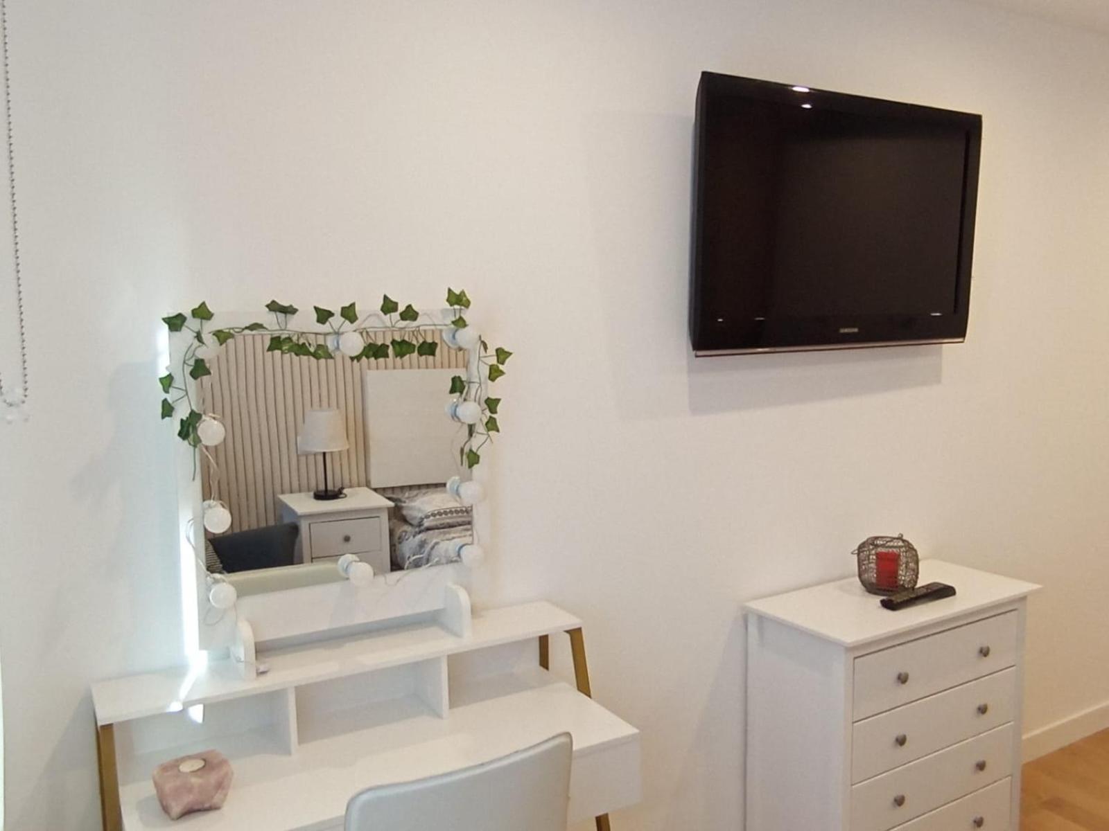 Apartamento Peace Home Astillero El Astillero Luaran gambar